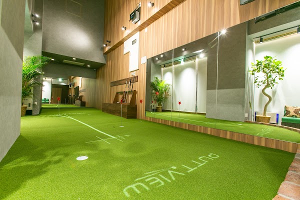 Lounge Range 武蔵小山・Lounge Range パッティングアカデミー｜会員制インドアパター場・パットビュー 3
