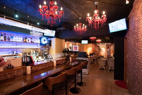 シミュレーションゴルフバー TrackMan