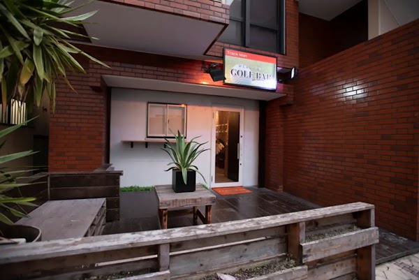 シミュレーションゴルフバー TrackMan 5