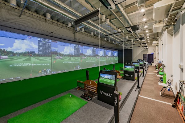 ルパラディ ゴルフ 鳳店｜インドアゴルフスクール＆練習場 2