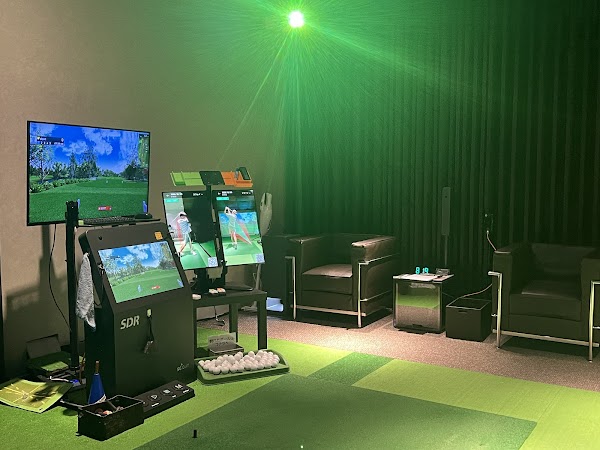 佃リバーシティ・インドアゴルフ練習場