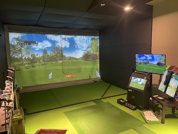 佃リバーシティ・インドアゴルフ練習場 2