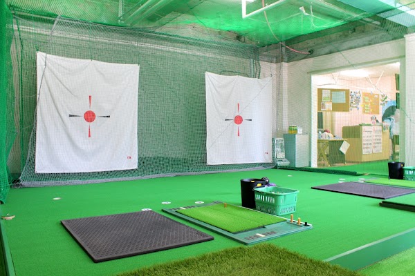 WITH GOLF STUDIO