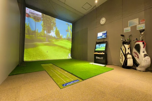 インドアゴルフ SMART GOLF 糀谷萩中商店街 2