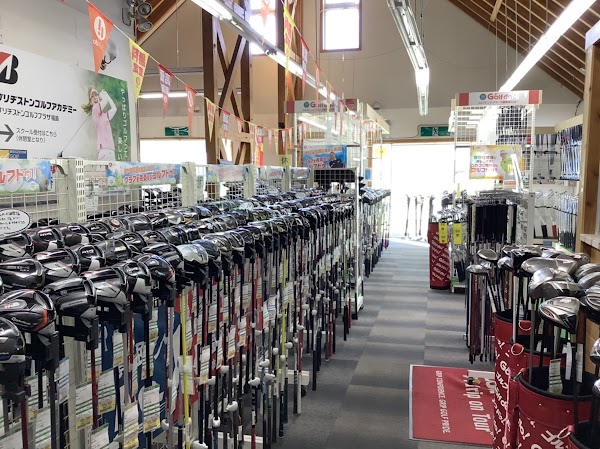 ゴルフレンジアミーゴ 福島成川店 3