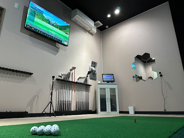 シミュレーションゴルフ ゴルらぼ 伏古店