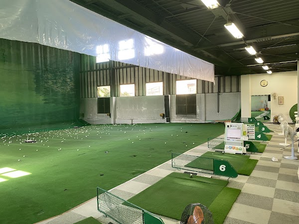 インドアーゴルフサミー