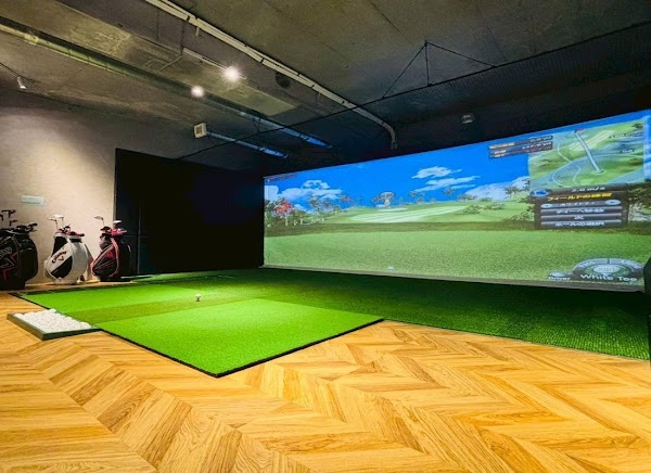 インドアゴルフ SMARTGOLF PREMIUM 不動前かむろ坂 4