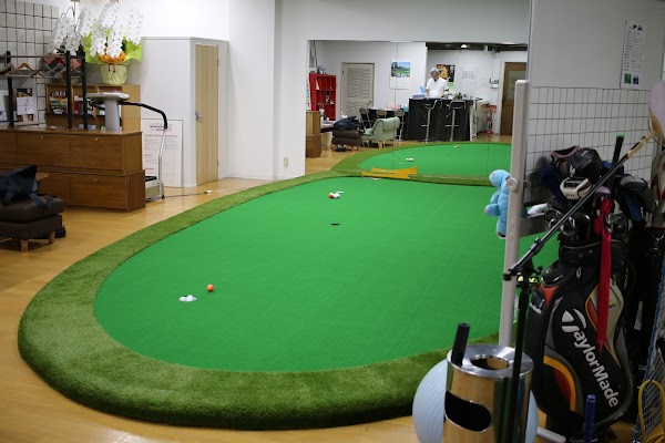 72ゴルフクラブ京都御池校 3