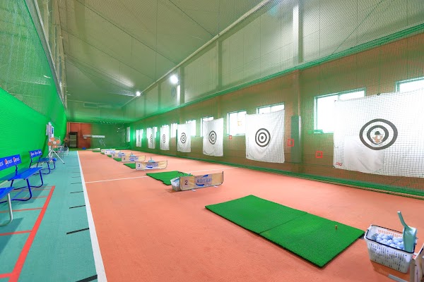 ウェルネススクエア 港インドアゴルフスクール