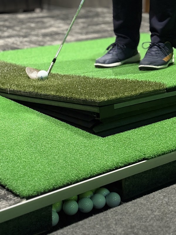 Universal Golf Lounge 3