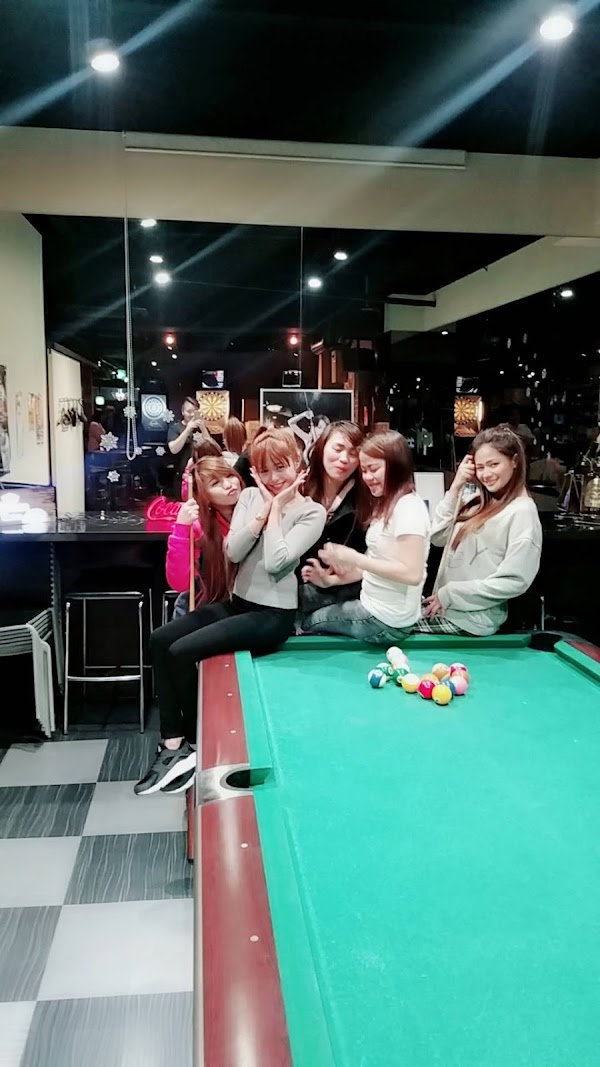 Sports Bar Baccarat 5