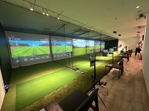 ID GOLF(アイディーゴルフ)与次郎店 2