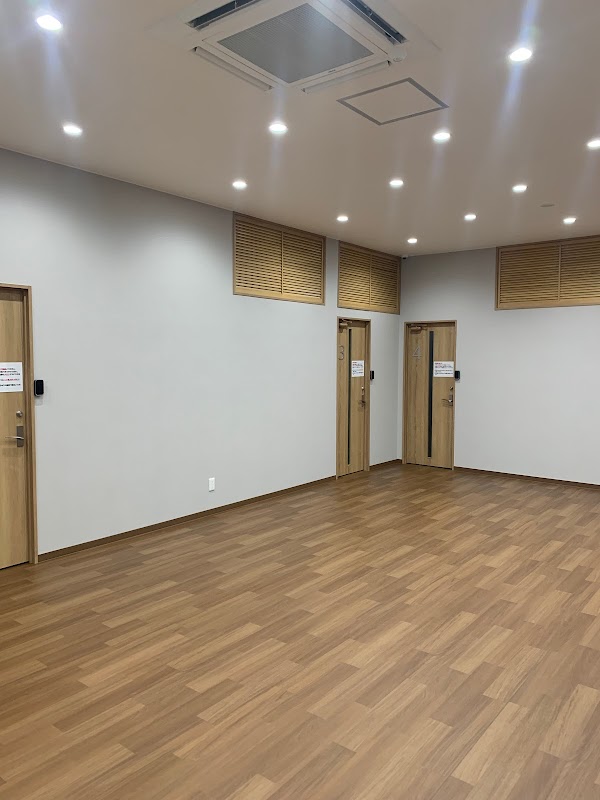 上田卸団地ゴルフスタジオ 4