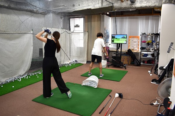 心斎橋・本町駅前ゴルフスクール
