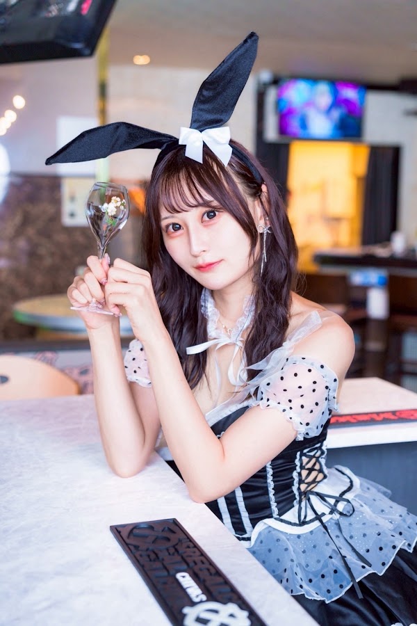 Golf Lounge SEVEN GINZA（ゴルフラウンジ セブン 銀座）【ガールズバー】 2