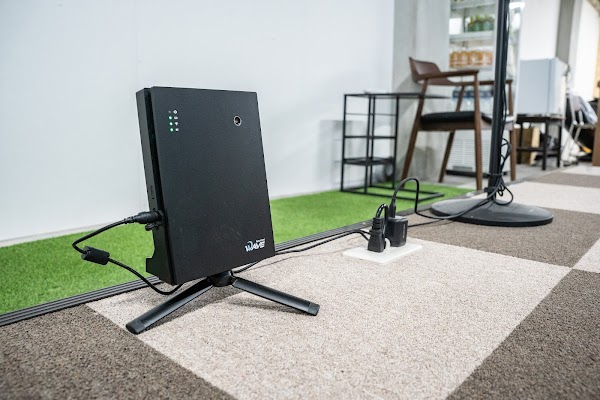 INDOOR GOLF RANGE 72 4