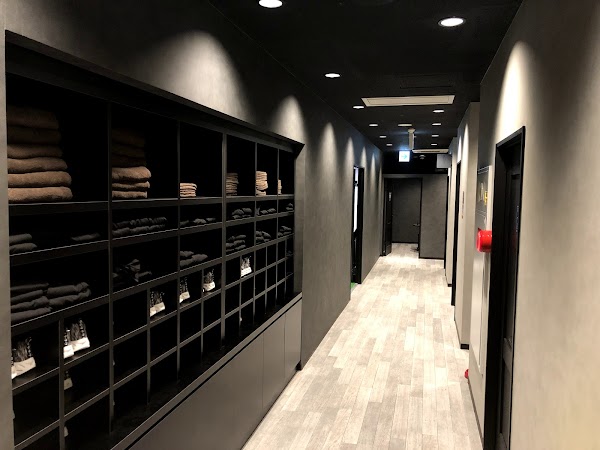 【ゴルフスクール】チキンゴルフ 博多駅前店 3