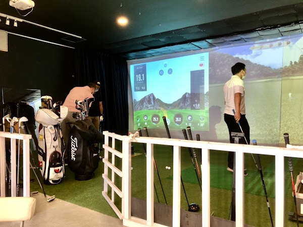 トキ ゴルフ スタジオ 4