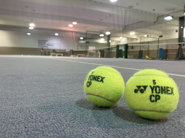 神奈中インドアテニススクール 藤沢 2