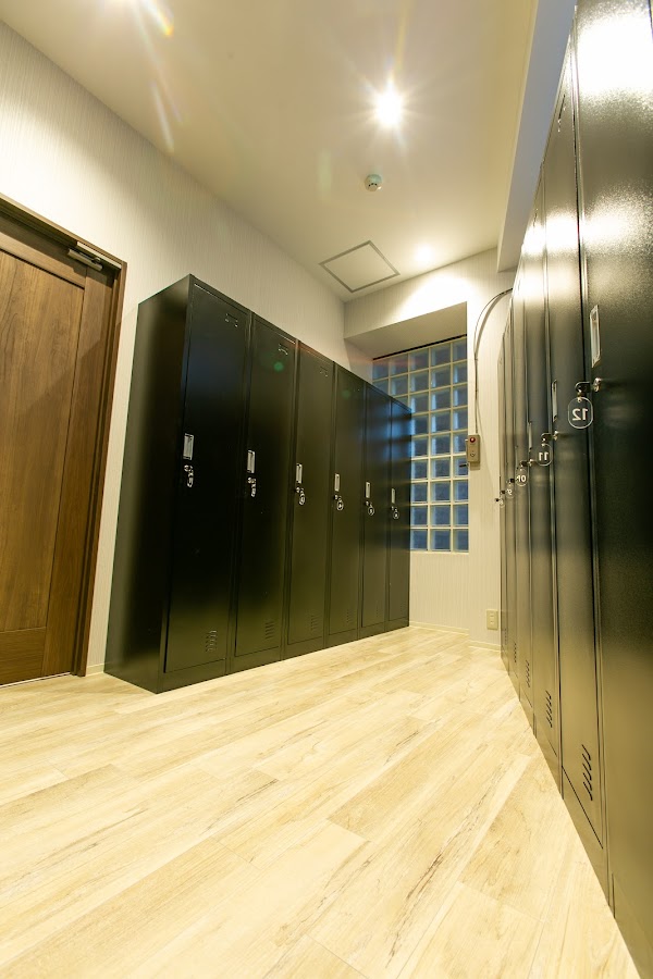 LoungeRange 曙橋｜会員制インドアゴルフ場・シミュレーションゴルフ場 3