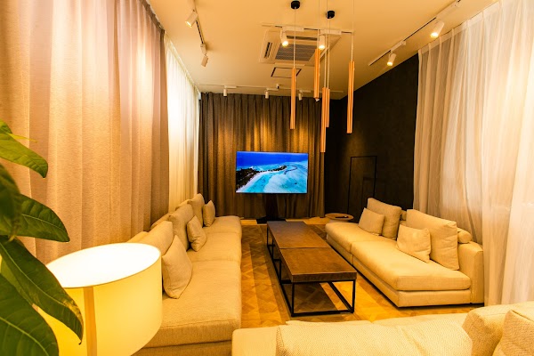 LoungeRange 赤坂見附｜会員制インドアゴルフ場・シミュレーションゴルフ場 3