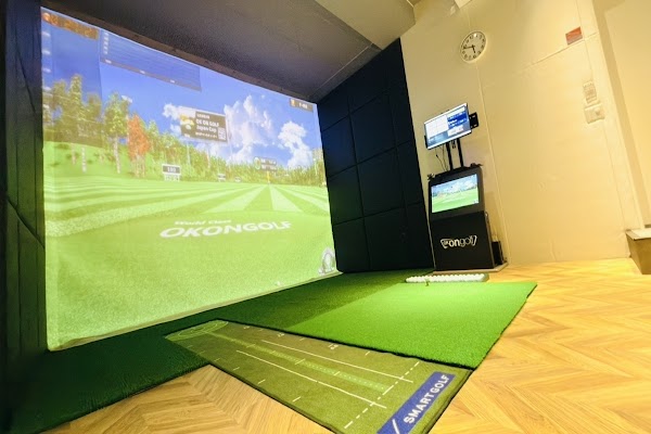 インドアゴルフ SMART GOLF PREMIUM 江戸川橋 2