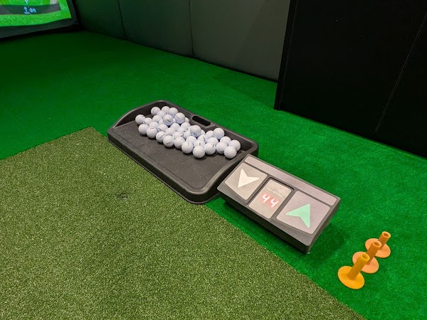 ゴルフレンジ・バーディーズクラブ二条店 2