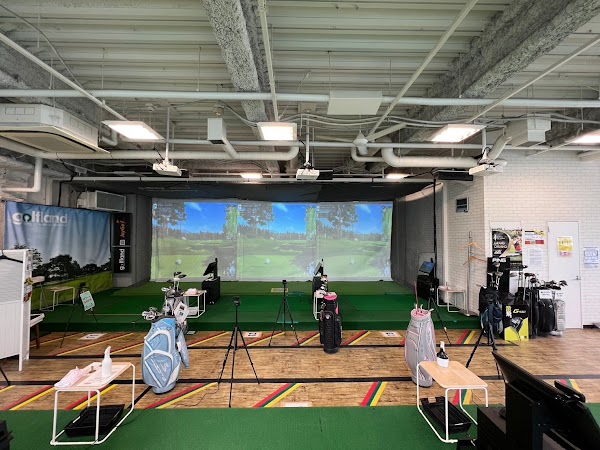初心者専用ゴルフスクールサンクチュアリ六本木店