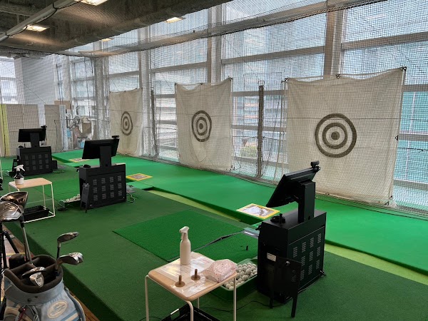 初心者専用ゴルフスクールサンクチュアリ六本木店 2