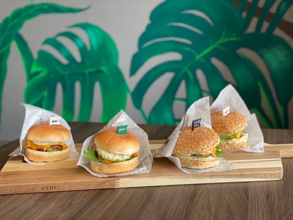 シミュレーションゴルフ カフェ レオン/leon golf cafe