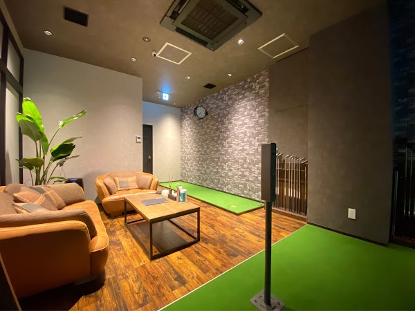 LoungeRange 横浜East|会員制インドアゴルフ場・シミュレーションゴルフ場 3