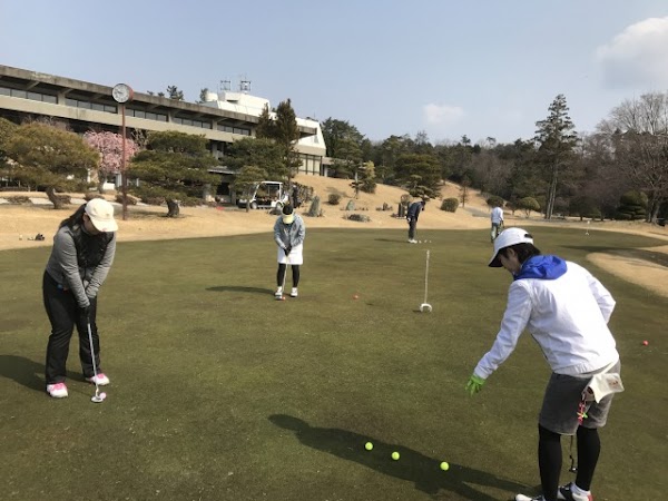 STEPBYSTEP（ステップバイステップ）ゴルフスクール大阪 3