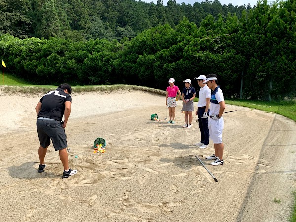 池袋ゴルフアカデミー東口校 4