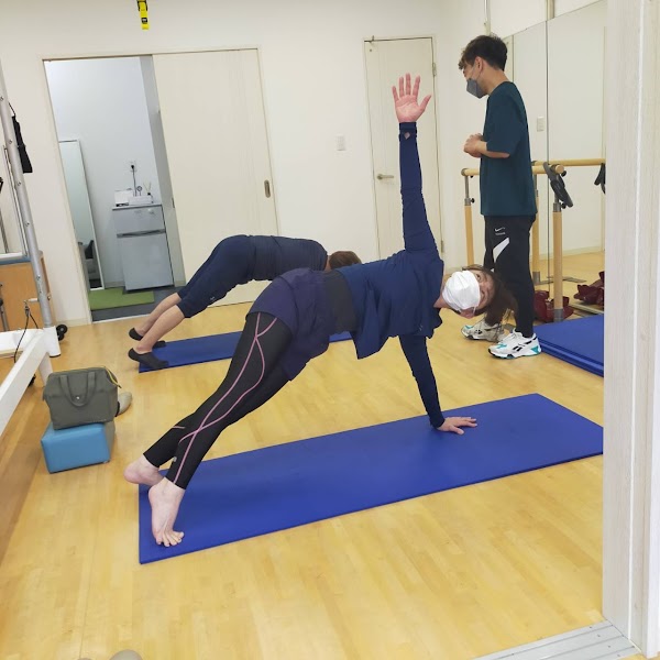 ジーズゴルフスタジオ 3