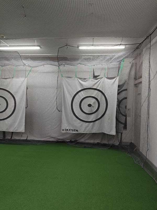 関内インドアゴルフ練習場 5
