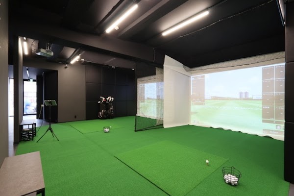 Indoor Studio GOLF TIME｜生田神社北側 手ぶらで24H利用・レッスンも有 5