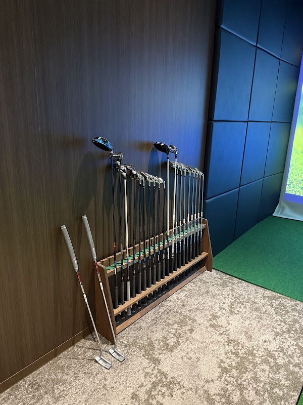 NICE SHOT i8GOLFライズモール戸塚インドアゴルフ 5