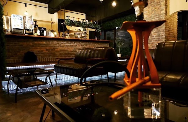 シーシャ カフェ＆バー/シミレーションゴルフ chill forest （チルフォレスト） 4