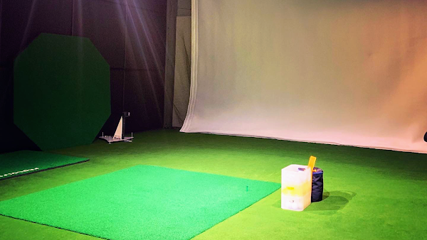 ニブリック ゴルフスタジオ
