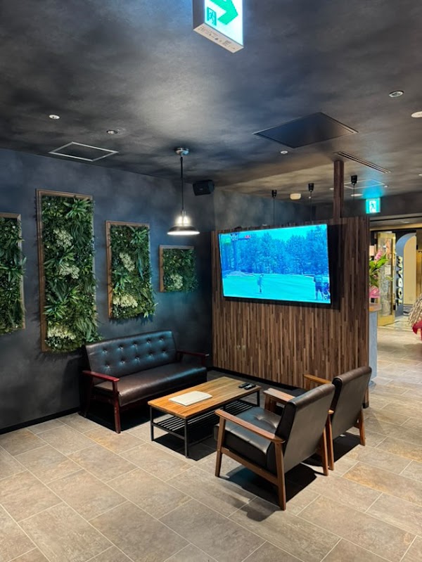 マイゴルニューオータニ大阪店 大阪城公園 大阪ビジネスパークのインドアゴルフ練習場 シミュレーションゴルフ 3