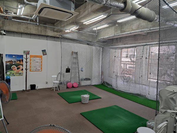 神戸三宮駅前ゴルフスクール