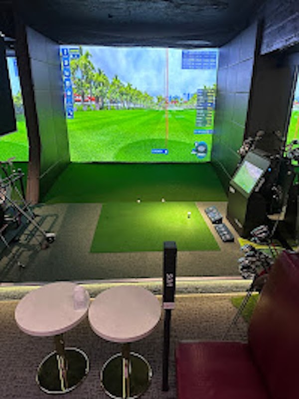 NEO GOLF LOUNGE 2