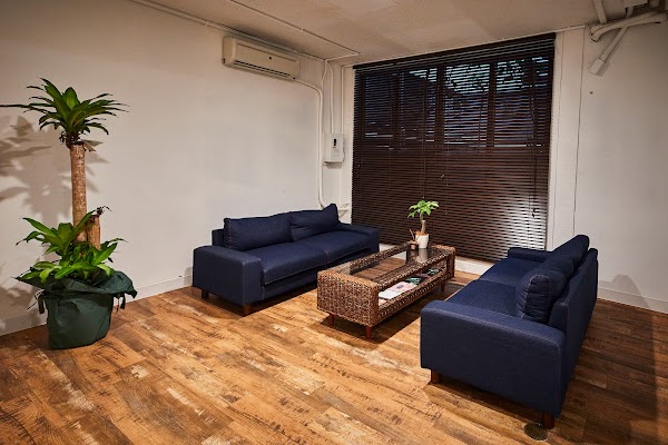 Plumeria Golf & Bar(インドアゴルフ練習場＆ゴルフバー) 5