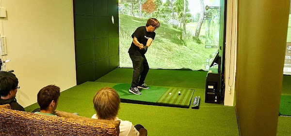 TRY GOLF STUDIO 2