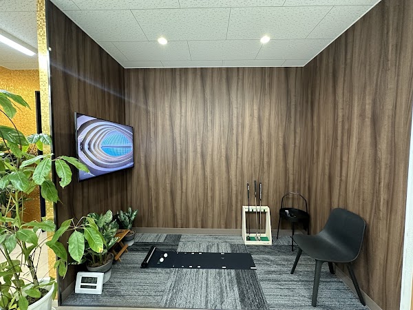 会員制24時間無人 インドアゴルフ練習場 G!-guln(ジーグルン) 3