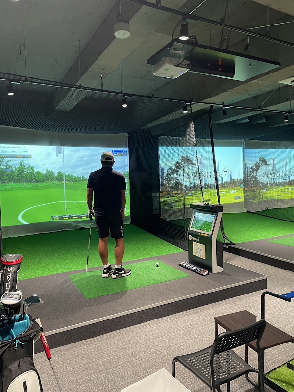 インドアゴルフ練習場SWING24/7新宿店 3