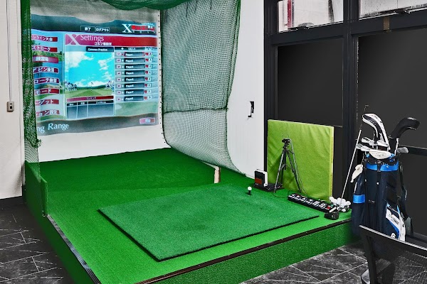 ゴルフスペース赤嶺駅前店