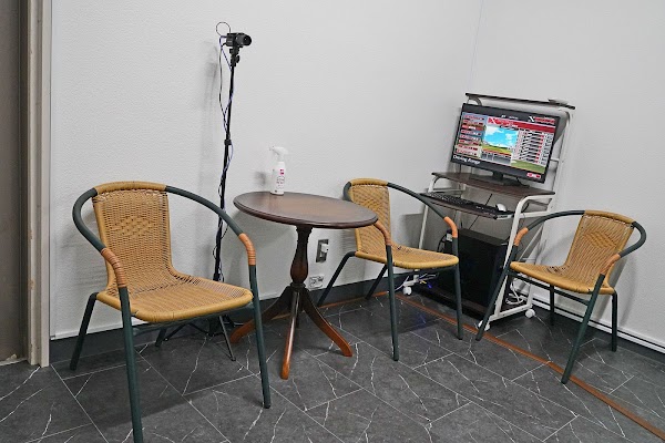 ゴルフスペース赤嶺駅前店 3