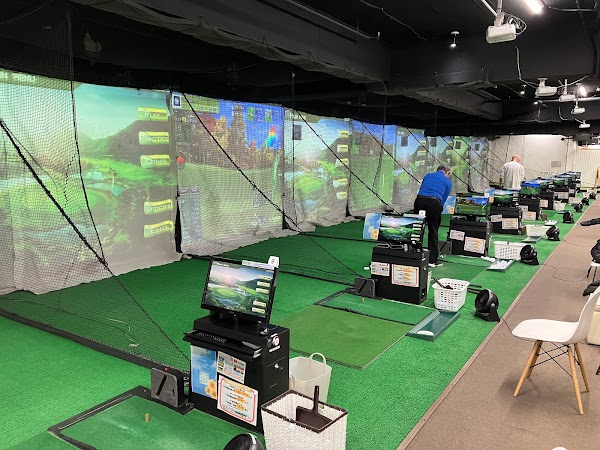 立川駅前ゴルフクラブ